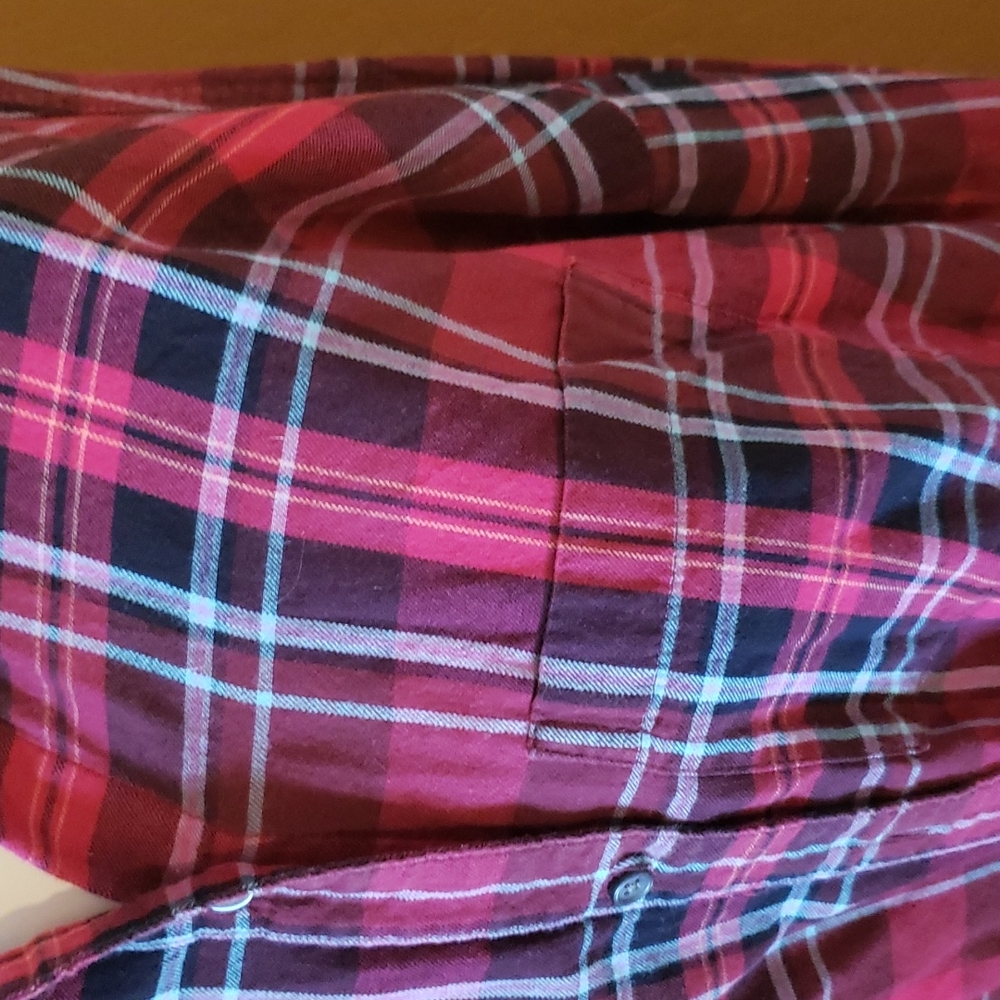 Old Navy Plaid Flannel Boyfriend Shirt (0406) 💥 - Picture 2 of 6